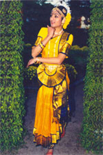 Saree Cutting Model Costume
